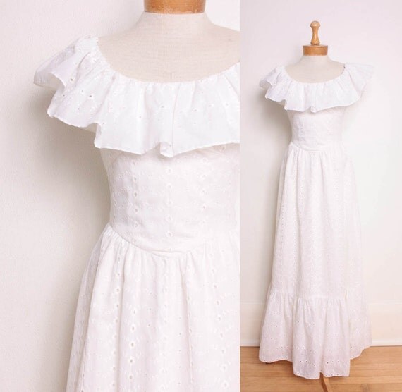 Items similar to 1970s Ruffled Maxi Dress in White Eyelet - Womens XS ...