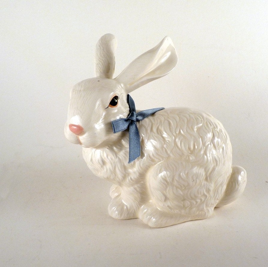 Vintage Figurine Ceramic White Rabbit by ByHeart on Etsy