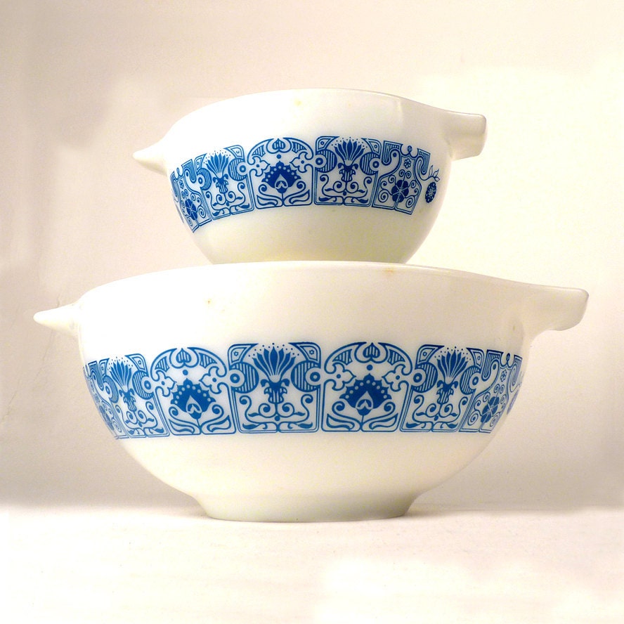 vintage pyrex bowls vintage pyrex bowls