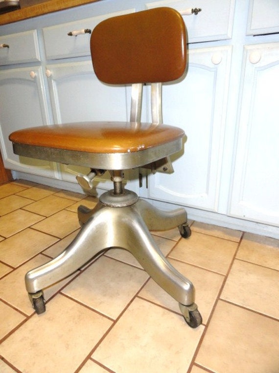 Vintage Industrial Desk Chair Mid Century Shaw Walker Casters