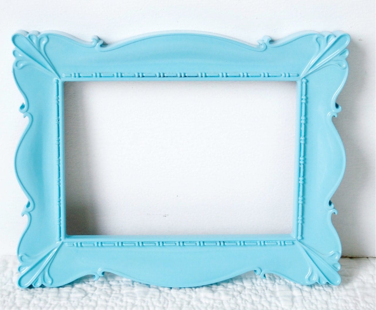 Vintage Empty Frame in Turquoise Blue