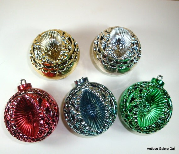 Set 1960's Indented Christmas Ornaments Red Green by 