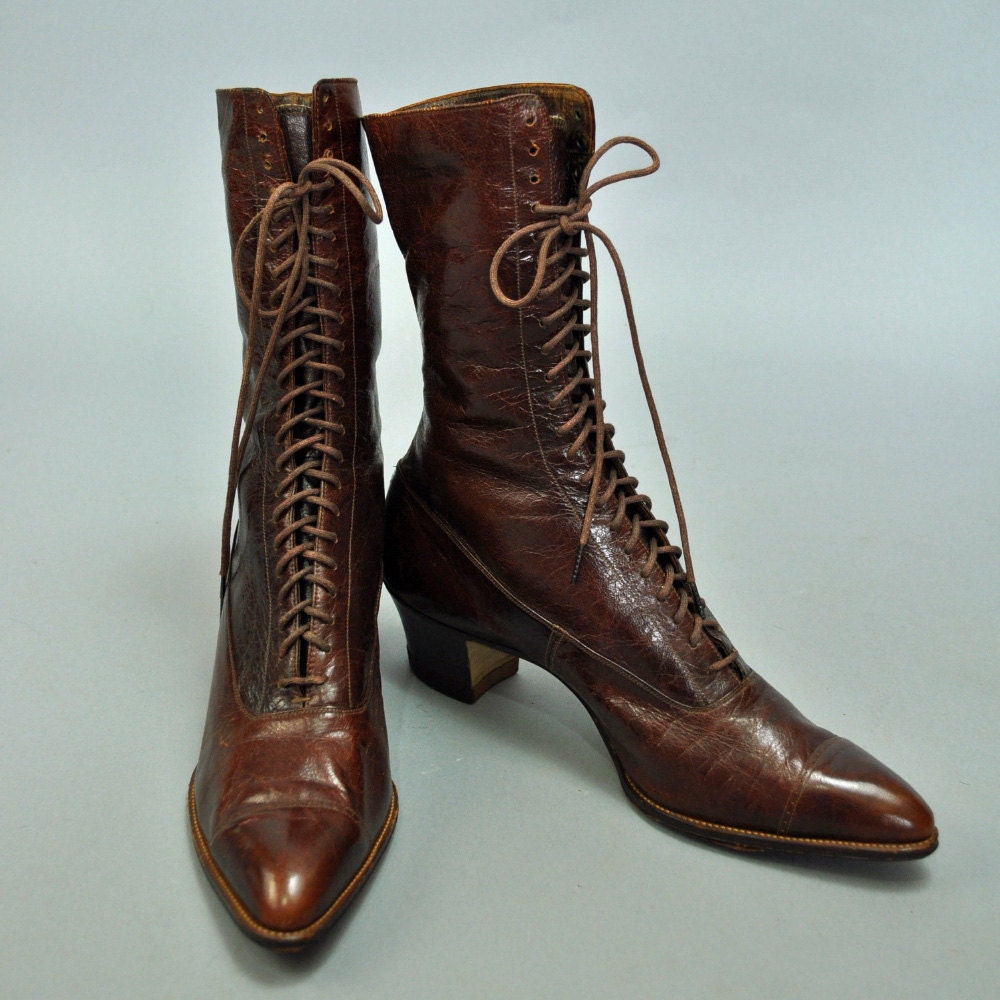 Vintage Lace Up Shoes 1