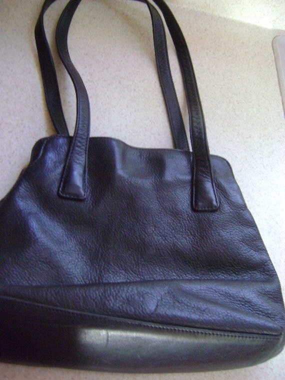 Vintage Liz Claiborne Leather Co Purse