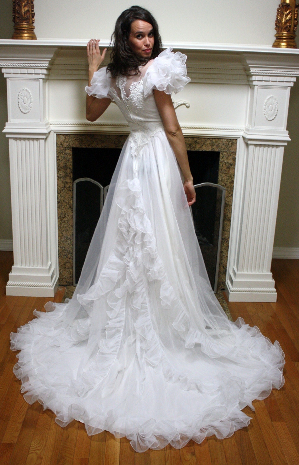 Vintage wedding dress ruffles gown white LACE puffy sleeve