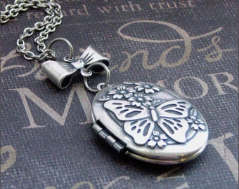 Butterfly Locket, Butterfly Necklace, Locket Necklace, Butterfly Jewelry, Photo Locket, Silver Locket, Butterfly Pendant, Picture Locket