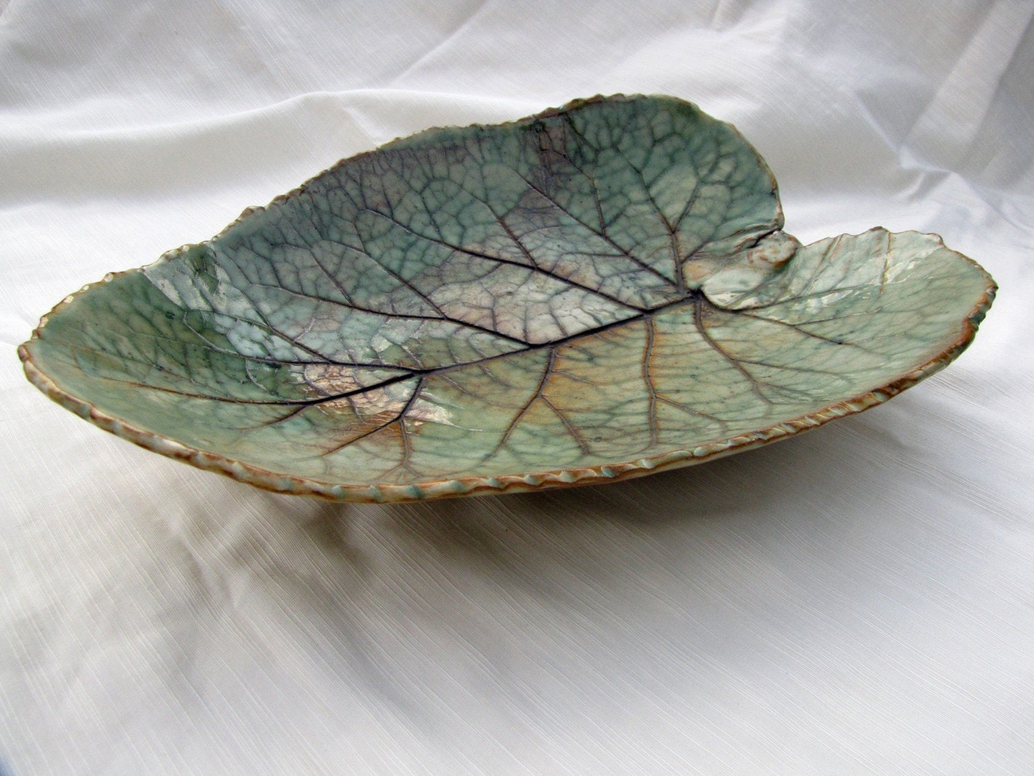 Pottery Plates Leaves at Cindy Hopson blog