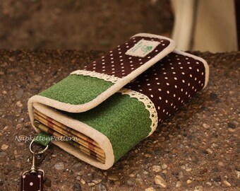 Wallet sewing pattern, clutch sewing pattern, accordion wallet pattern coupon organizer pattern-- PDF-- instant download -- Make It Yourself