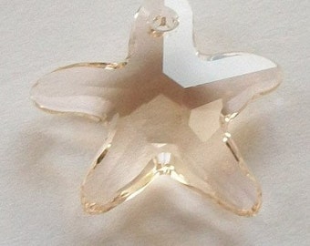 Clearance Sale -- Swarovski elements crystal Pendant bead Starfish -- SILK - Available in 16mm