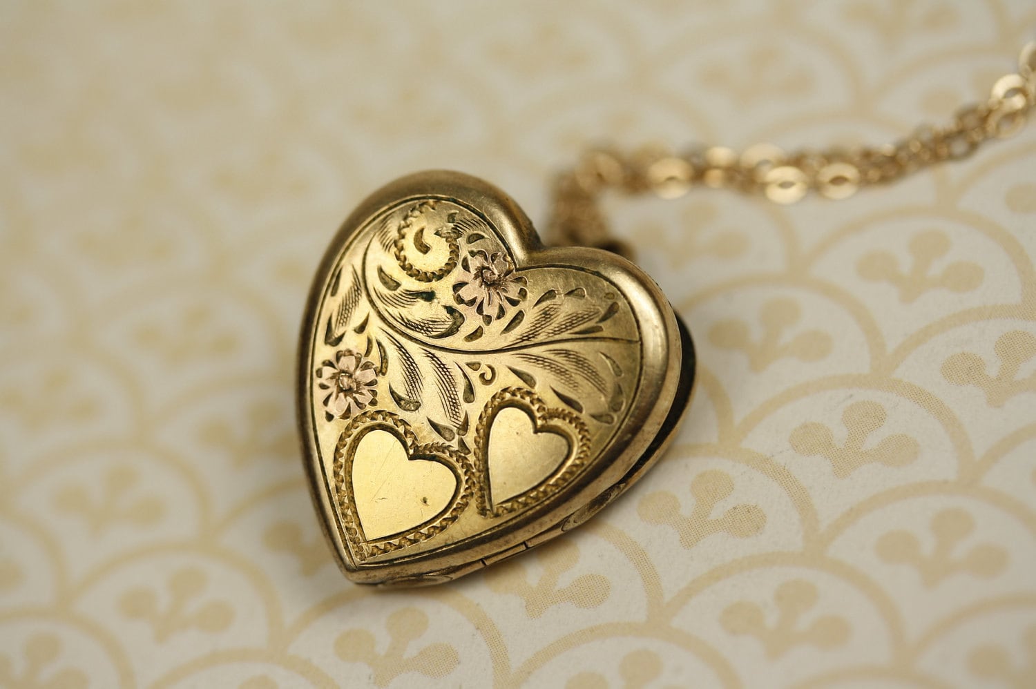 12kt Gold Filled Double Heart Locket Rose Gold Flower