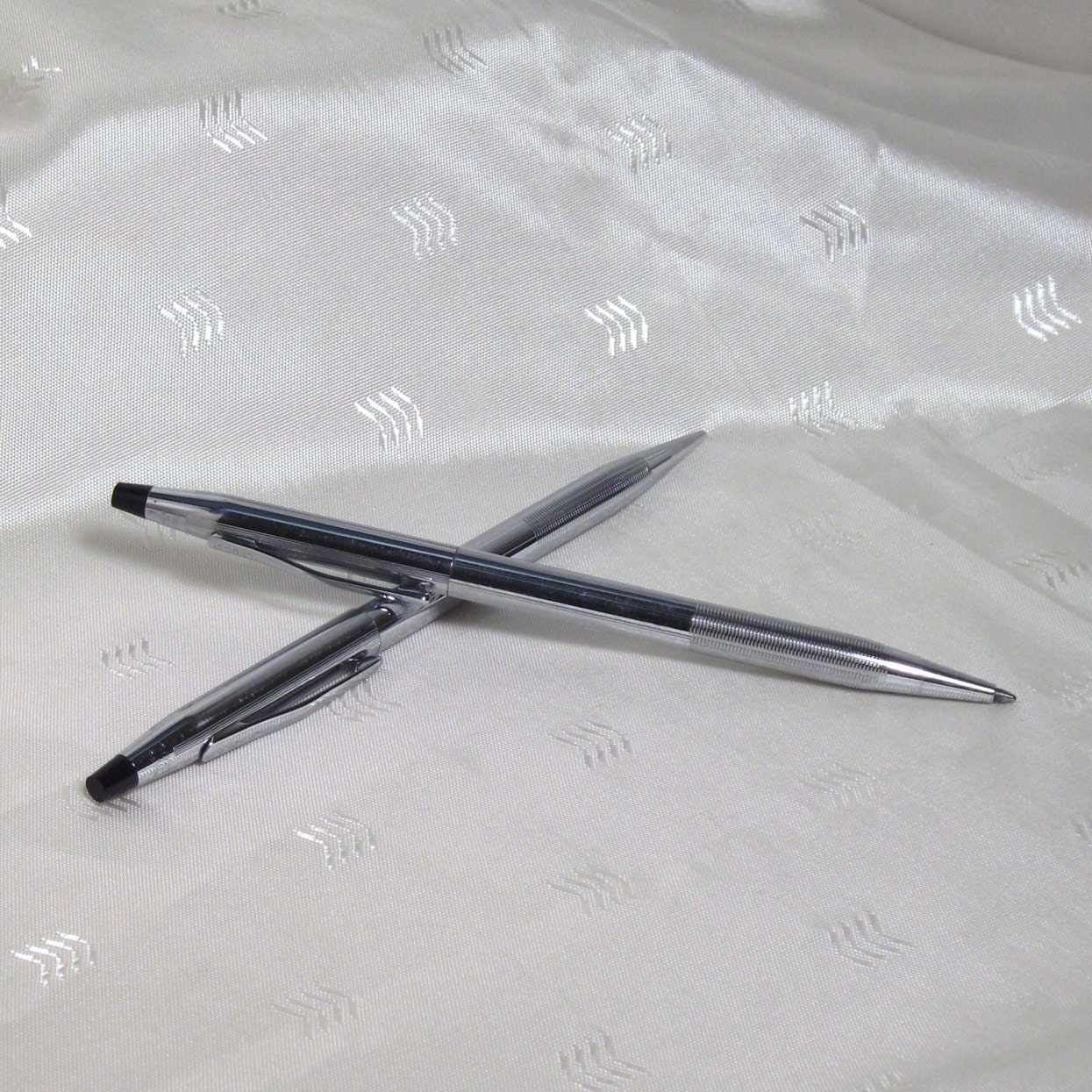 Chrome pen Clearance