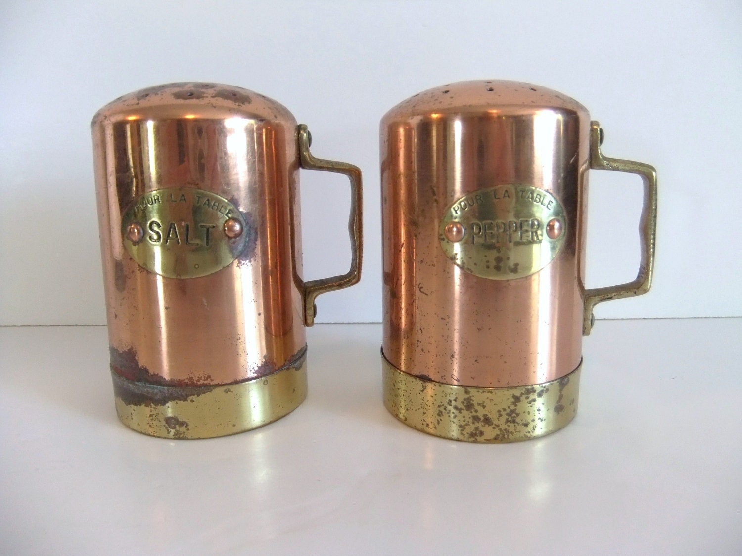 Vintage Copper Salt and Pepper shaker Pour La Table S and P