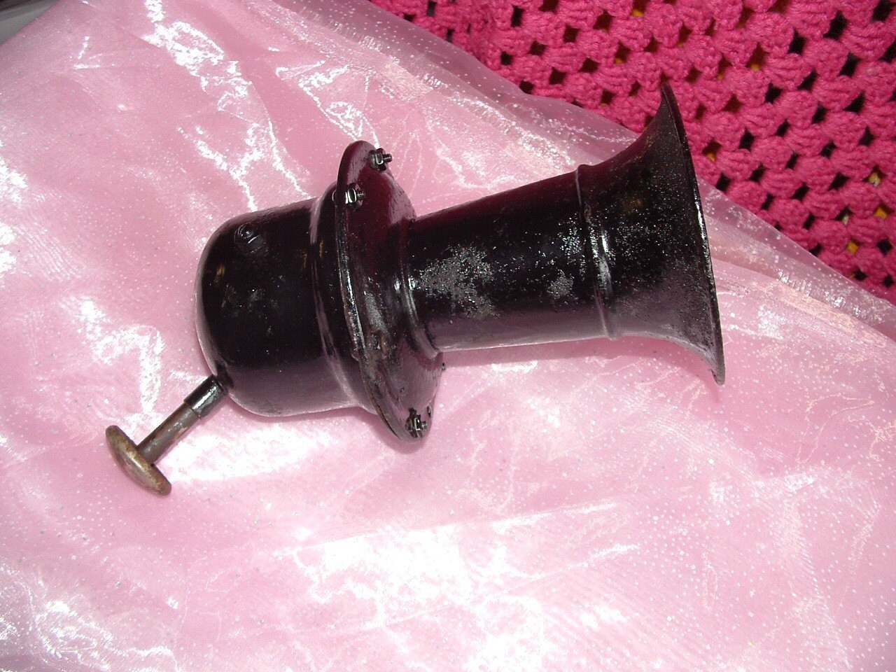 Vintage Hand Cranked Ahooga Horn Aprox 1920