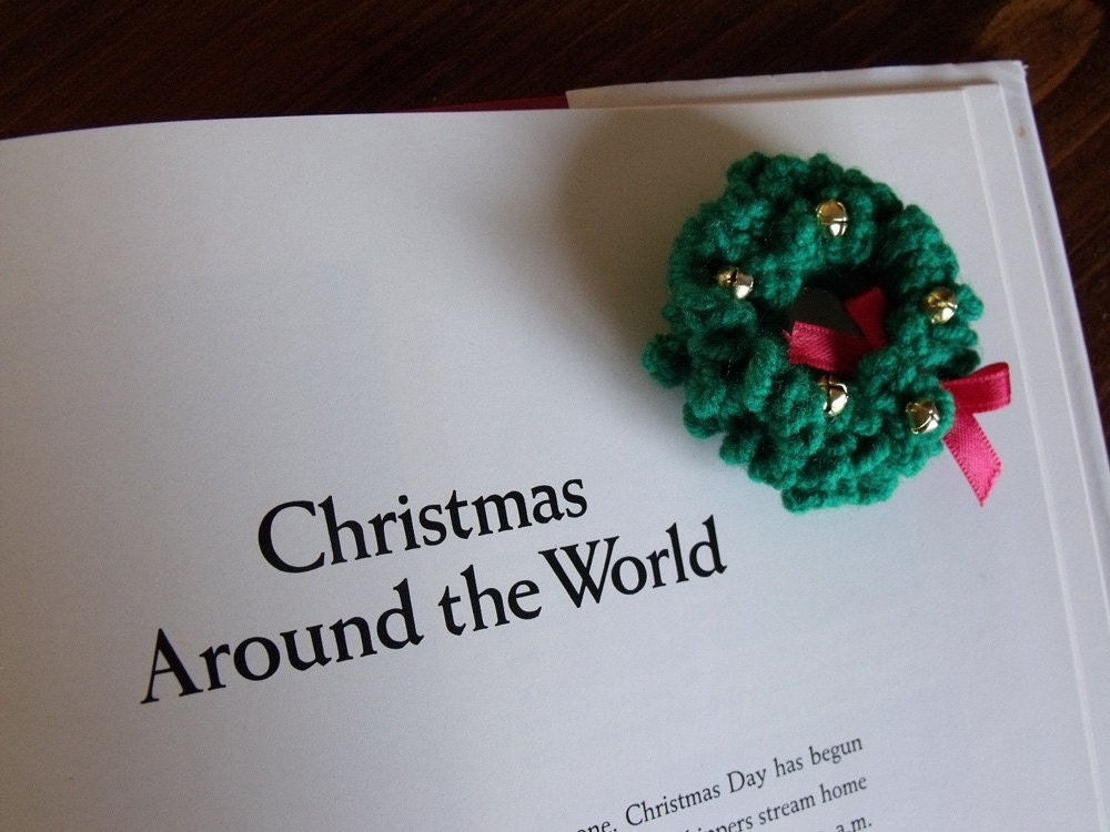 Crochet Christmas Wreath