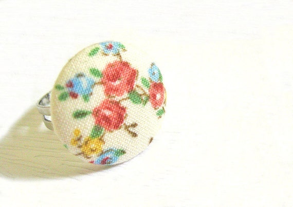 Items similar to Fabric Covered Button Ring - floral ring on Etsy