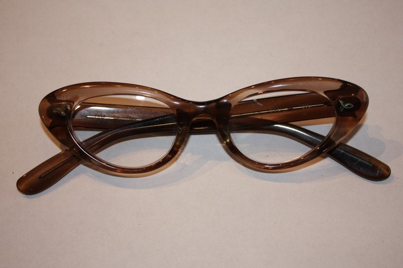 Vintage Eyeglasses 1950s Horn Rimmed Tan Cat Eyes 1197