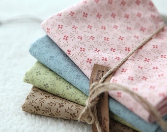 Antique Style Floral Cotton Fat Quarter Set of 4, U2210