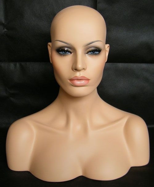 Realistic Mannequin Head