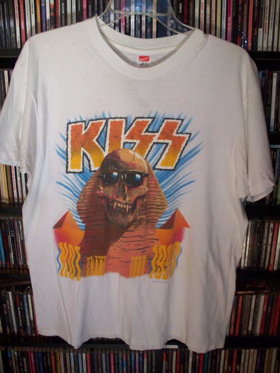 kiss hot in the shade shirt