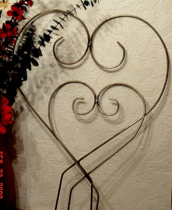 TWO Heart Topiary All Metal frames Ivy by SilvertipsIronworks