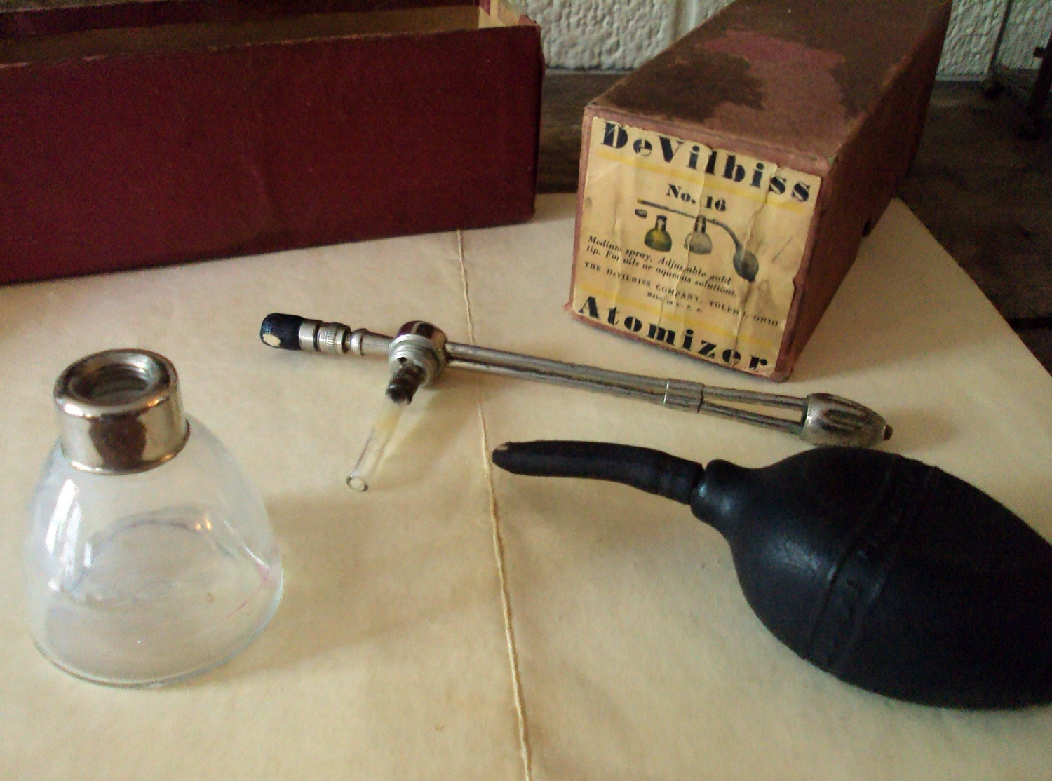 Items similar to Vintage Atomizer DeVilbiss Atomizer Model No. 16 ...