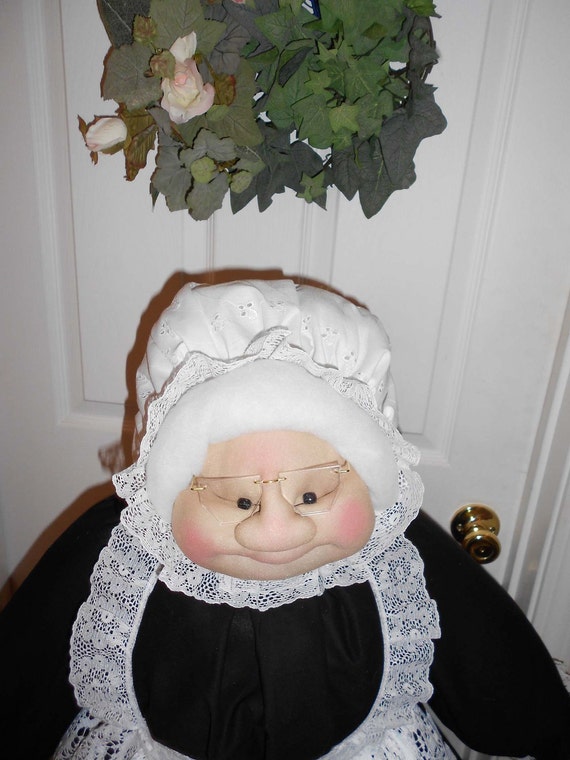 Vacuum Cleaner Cover Soft Sculptured Grandma Maid/Nanny