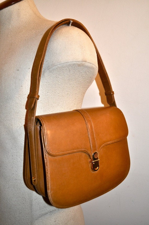 GUCCI 70s Tan Vintage LEATHER SADDLE BAG Handbag KELLY by louise49