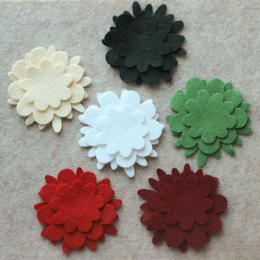 A Wool Christmas Flowers 36 Die Cut Wool Felt Flowers