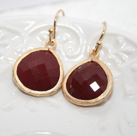 Burgundy Red drop Earrings Burgundy Wine Red Glass by AngelPearls