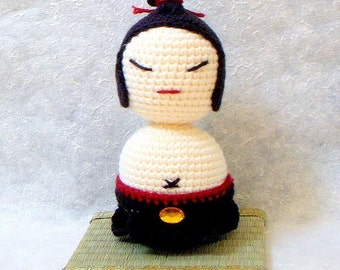 Amigurumi Kokeshi pattern - Sumo Master - Crochet Kokeshi doll tutorial PDF