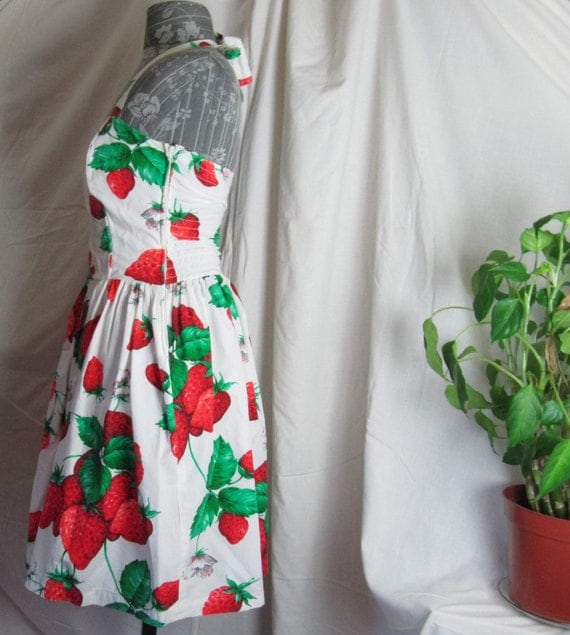 Strawberry dress 1950's