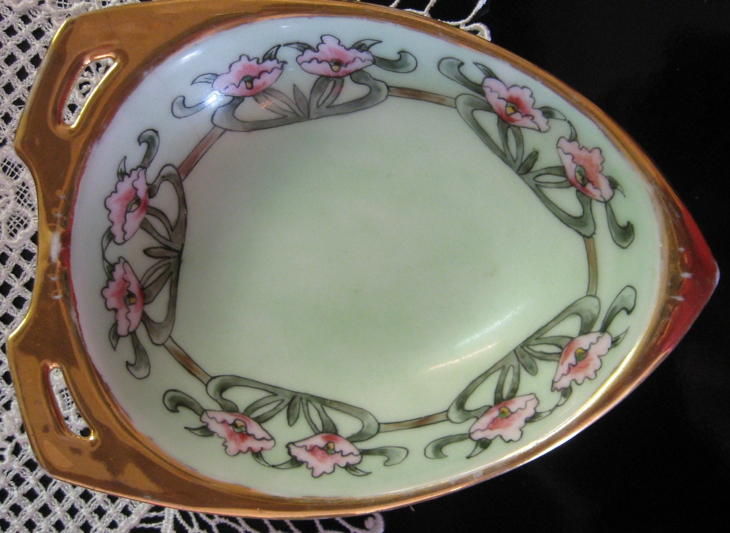 VINTAGE RS GERMANY PORCELAIN NAPPY DISH HANDPAINTED by MOJEART