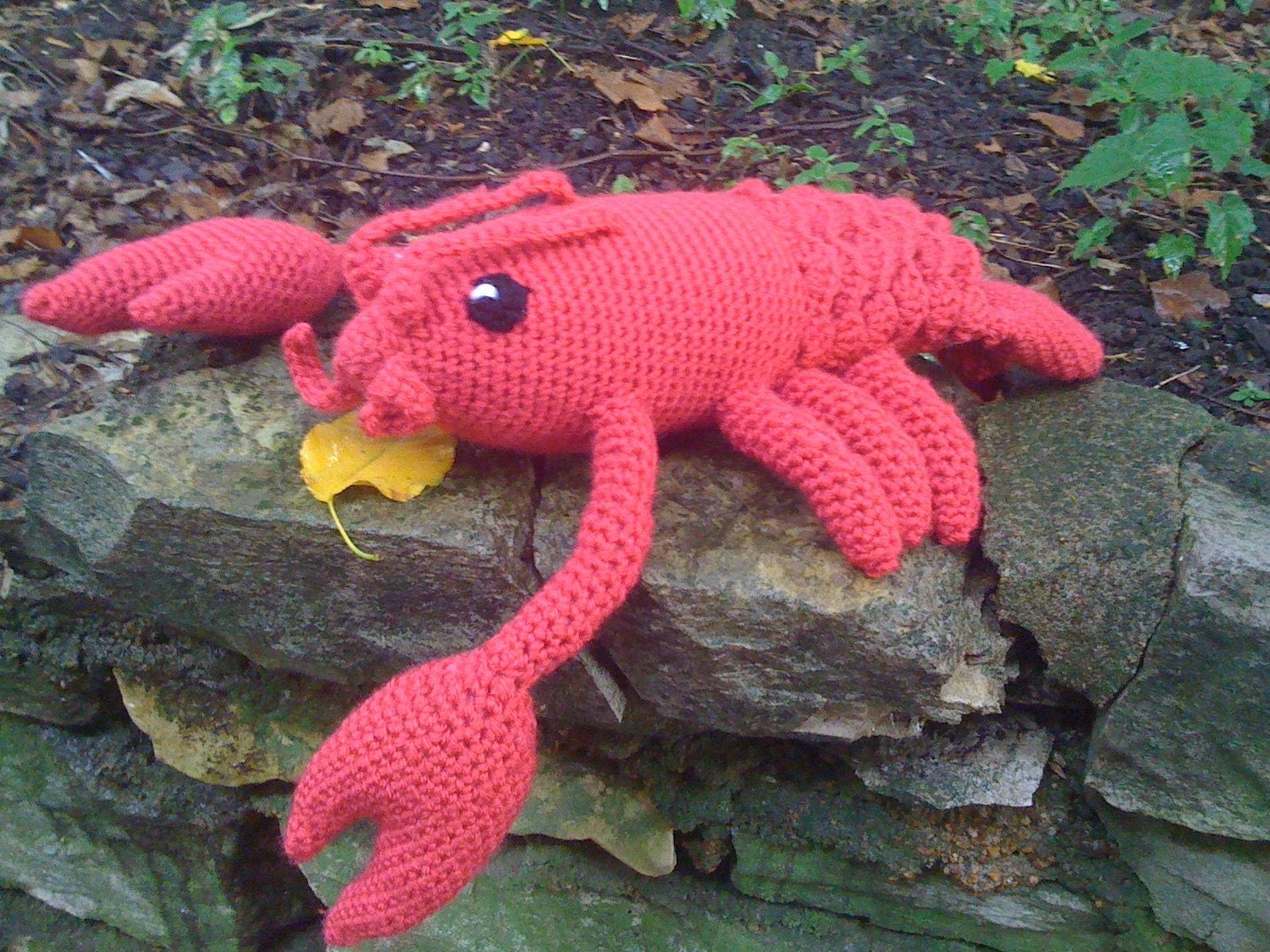 Lucy the Lobster Crochet Pattern Instructions