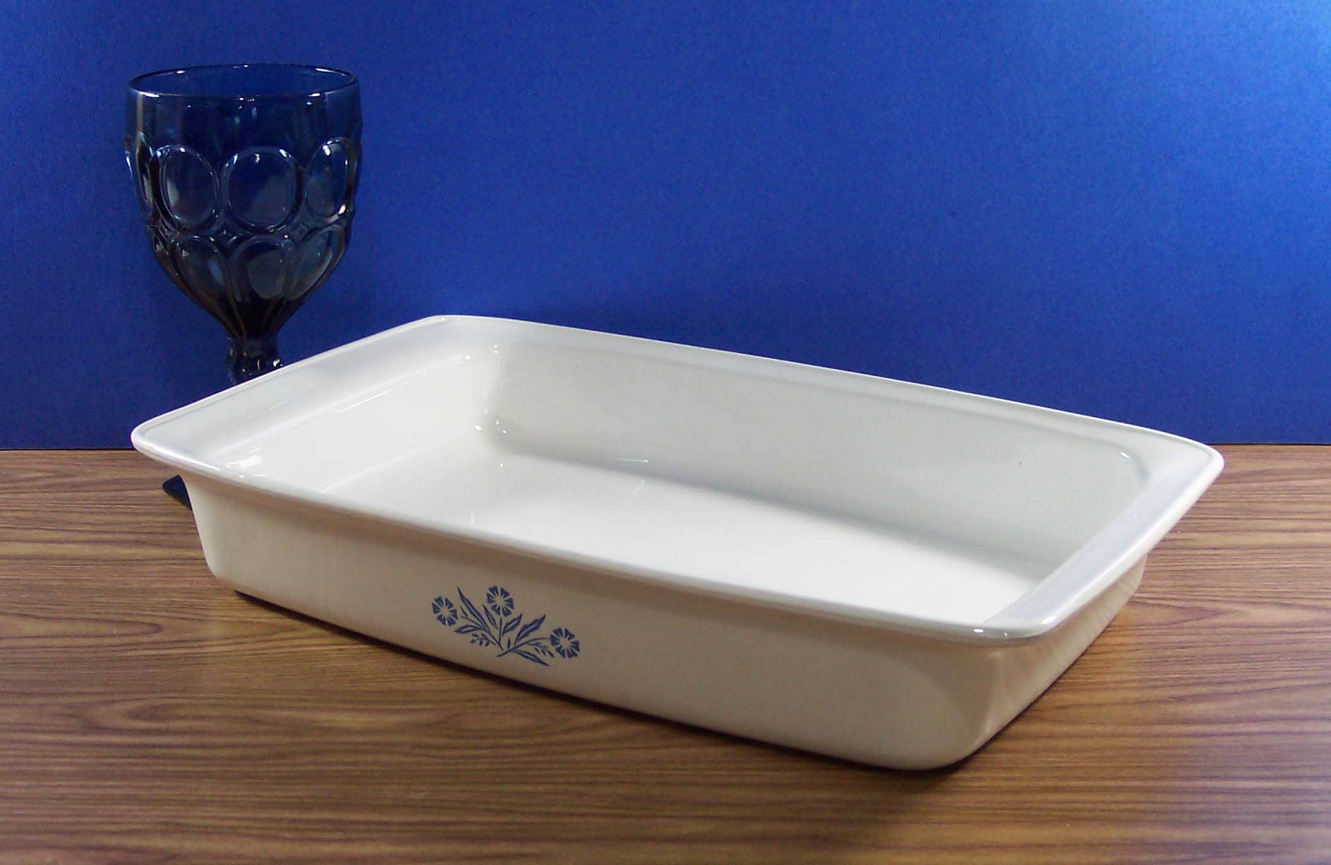 CORNING WARE LASAGNA BAKING SERVING STORING DISH. BLUE