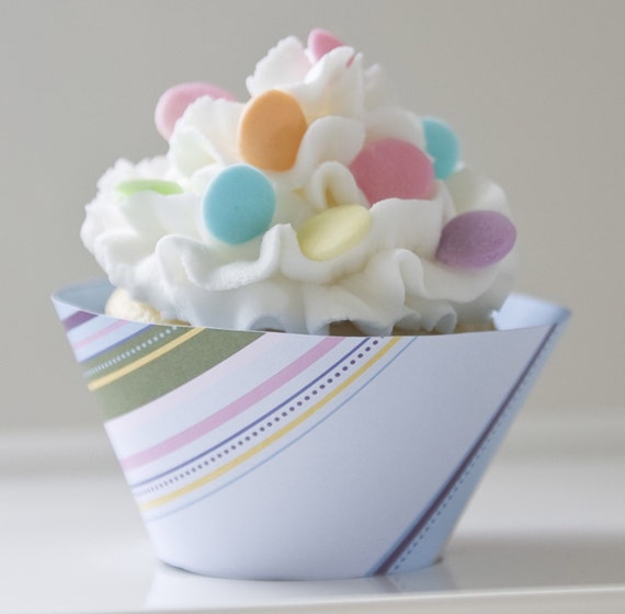 Items similar to Decorative Striped Cupcake Wrappers on Etsy