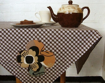 betty brown gingham picnic tablecloth