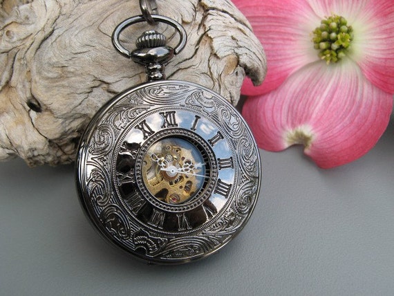 Engraved Black Pocket Watch Elegant Mechanical Pocket Watch