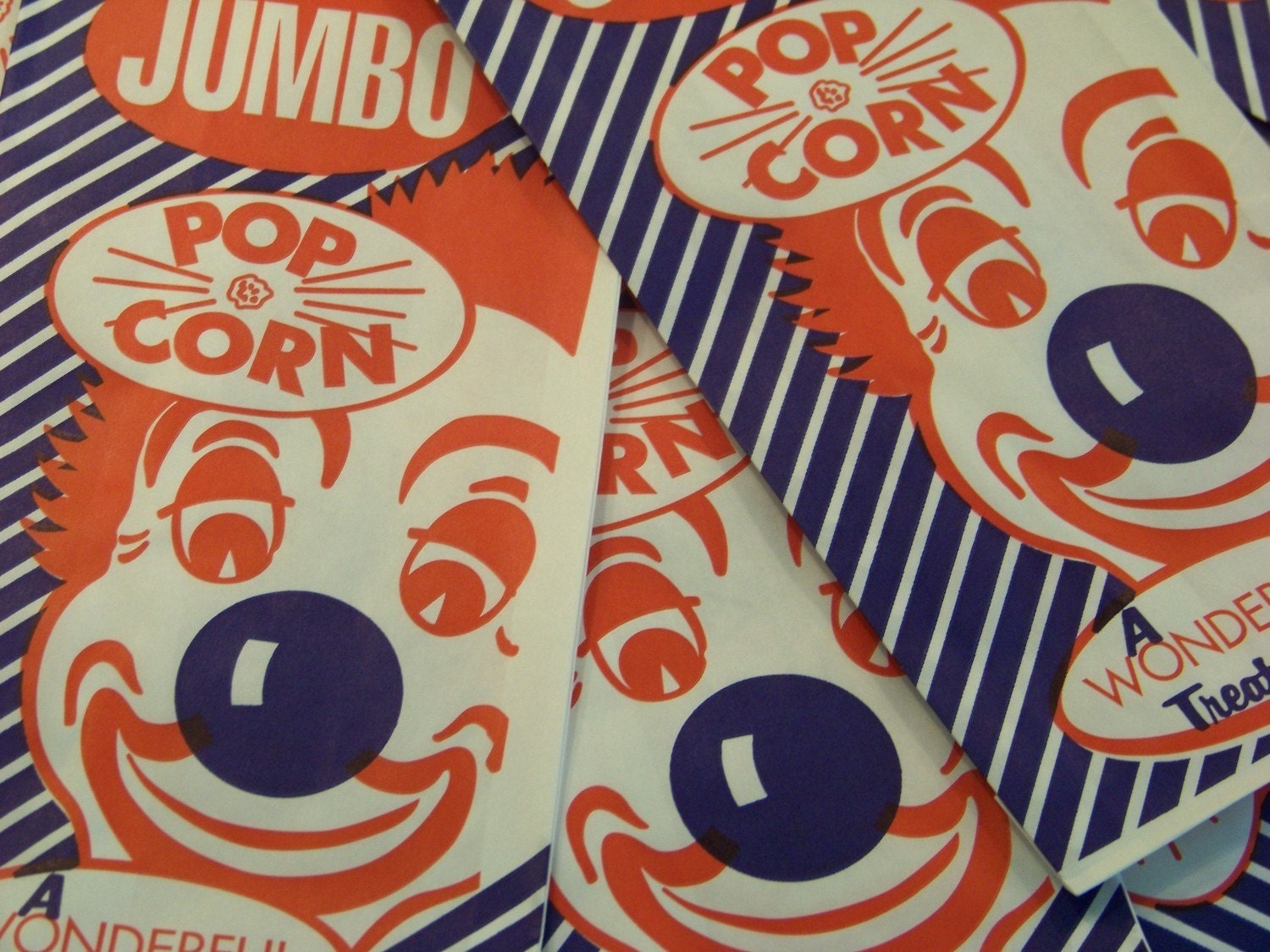 50 Popcorn Bags Jumbo Clown Movie Night Carnival