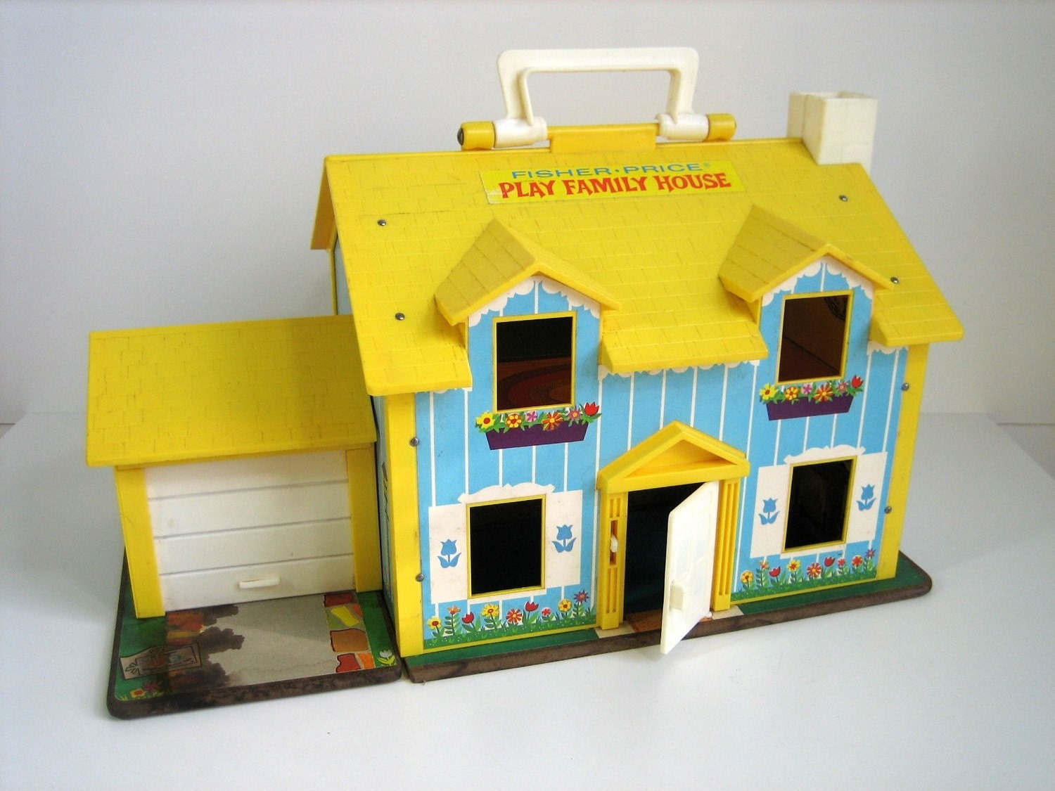 FISHER PRICE Play Family House 1969
