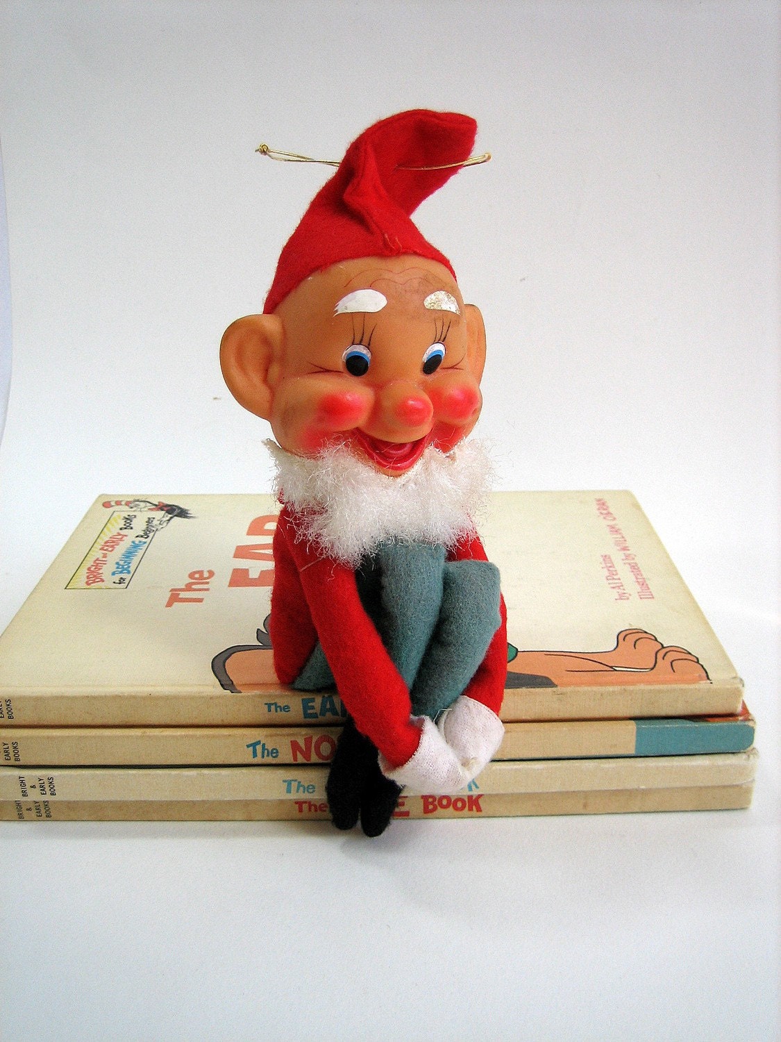 Vintage Elf on the Shelf