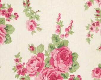 Barefoot Roses Legacy Collection Fabric Floral Bouquet Pink on White