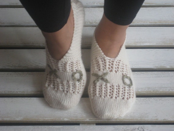 Ivory XOXO Slippers