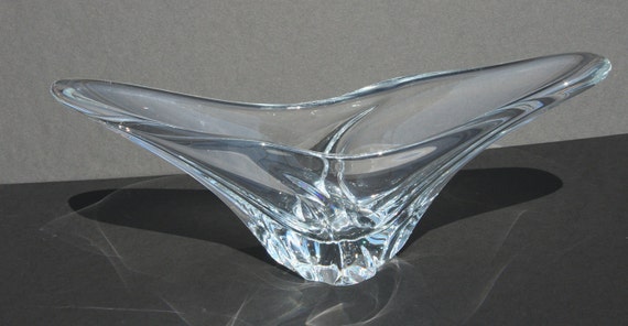 Vintage Signed Daum of France Crystal Clear Art Glass Bowl