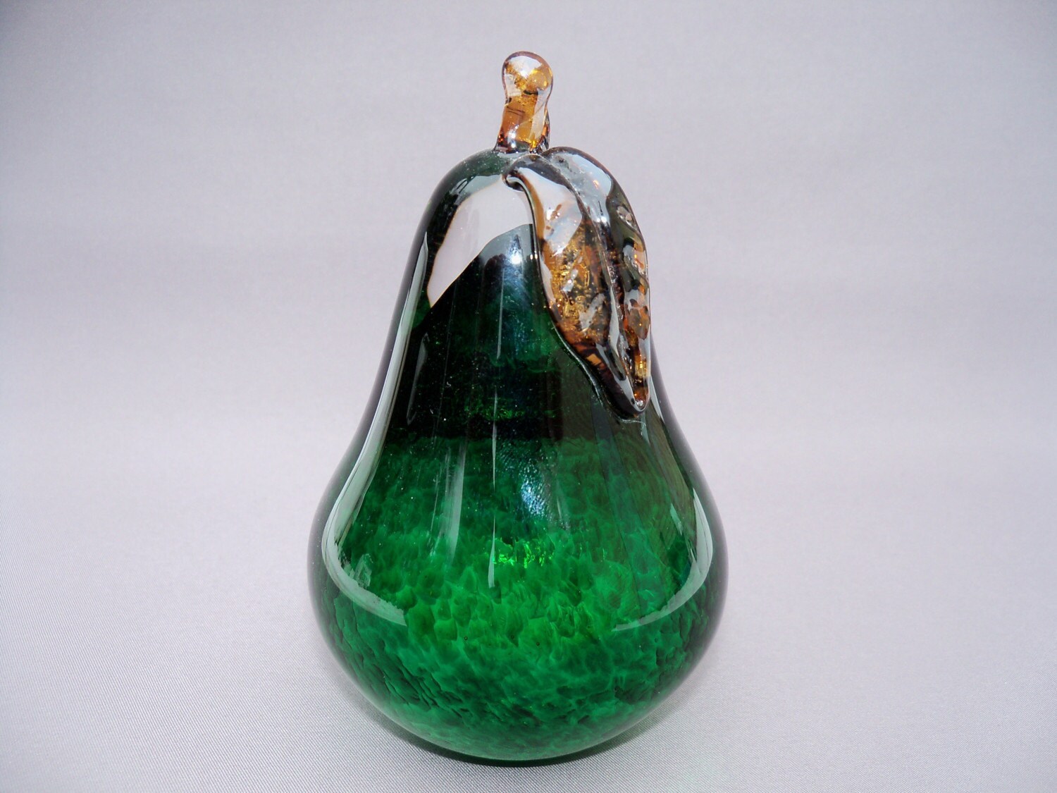 hand blown art glass pear paperweight hand blown art glass pear paperweight