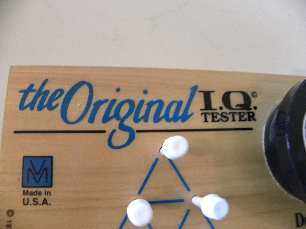 The Original IQ Tester Peg Board Game 1976