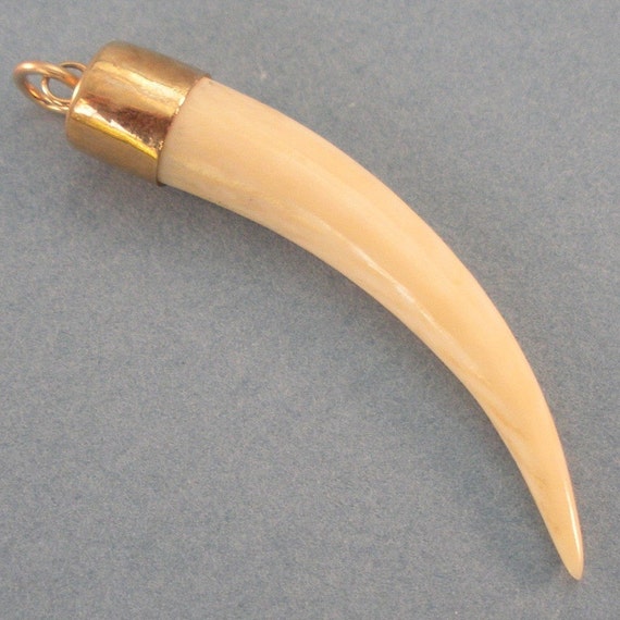 Vintage Genuine Ivory Horn Pendant by theCuriousBead on Etsy