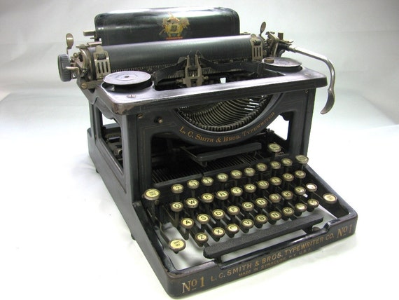 lc smith and bros typewriter