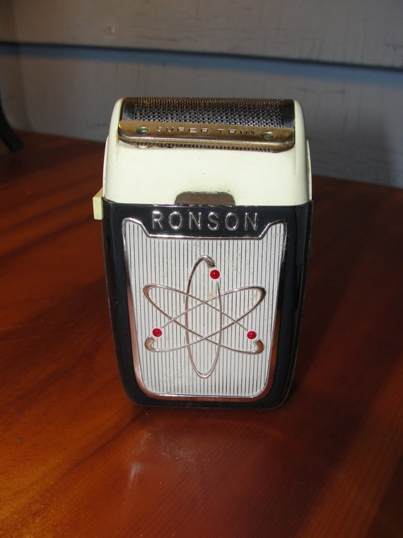 Vintage Atomic Ronson Electric Shaver