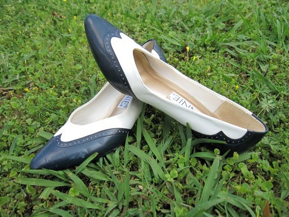 womens navy dress shoes size 7