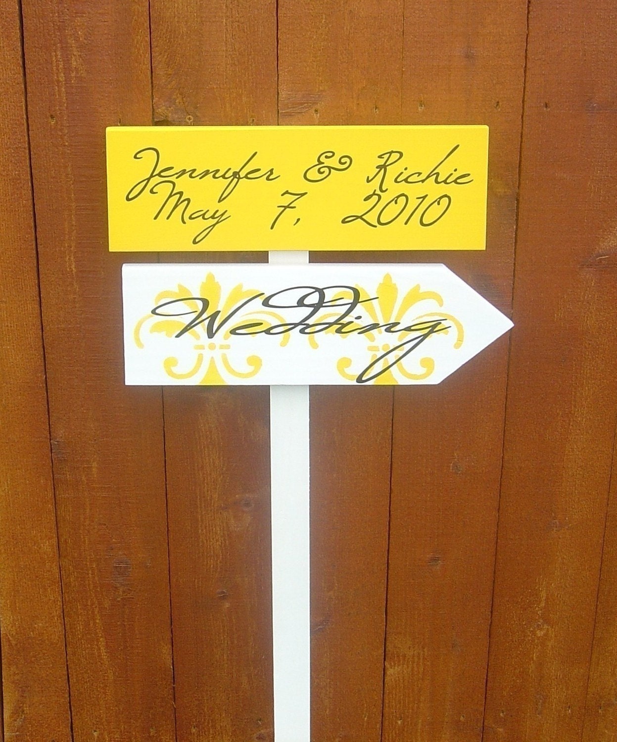 Personalized Wedding Signs with Damask. by OurHobbyToYourHome